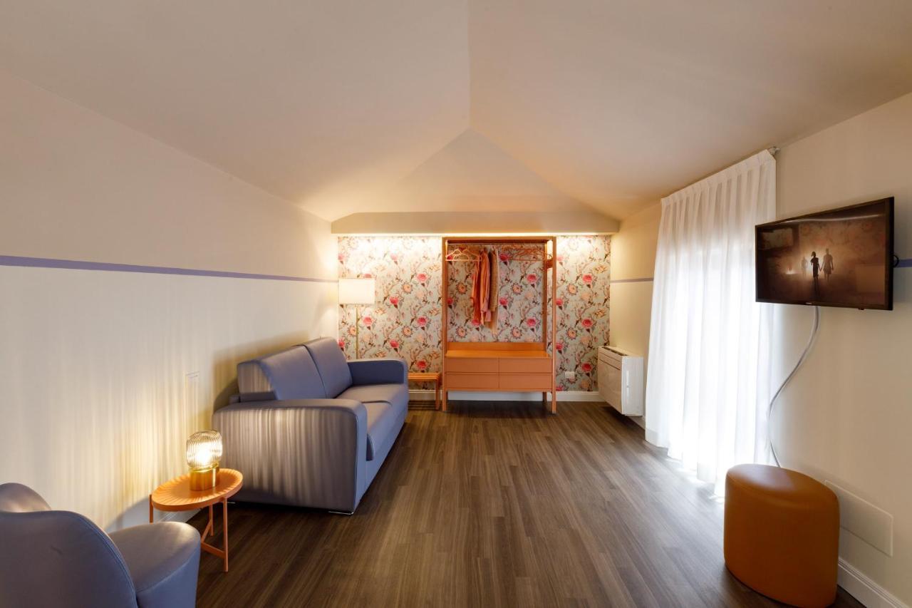 Casa Flores Apartments Bardolino Bagian luar foto